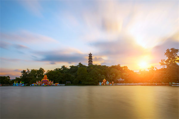 企业扩张遇管理瓶颈增长停滞，惠州管理咨询能劈开困局吗？