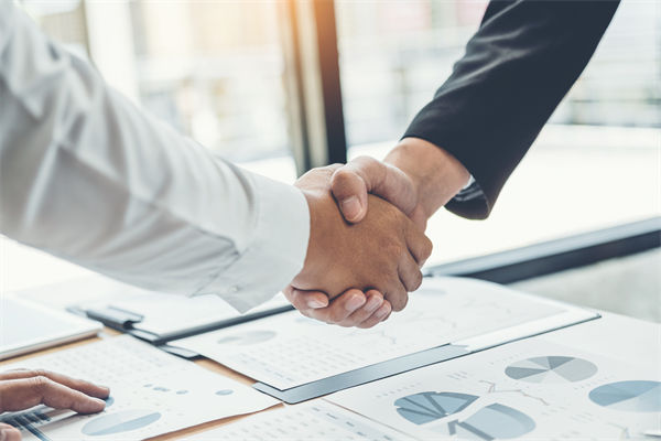 绩效成了压力来源，如何才能转为员工的动力引擎？