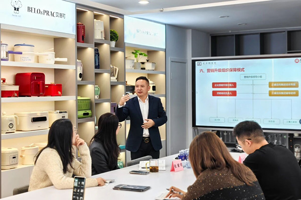 正睿营销事业部总经理李国平老师致辞